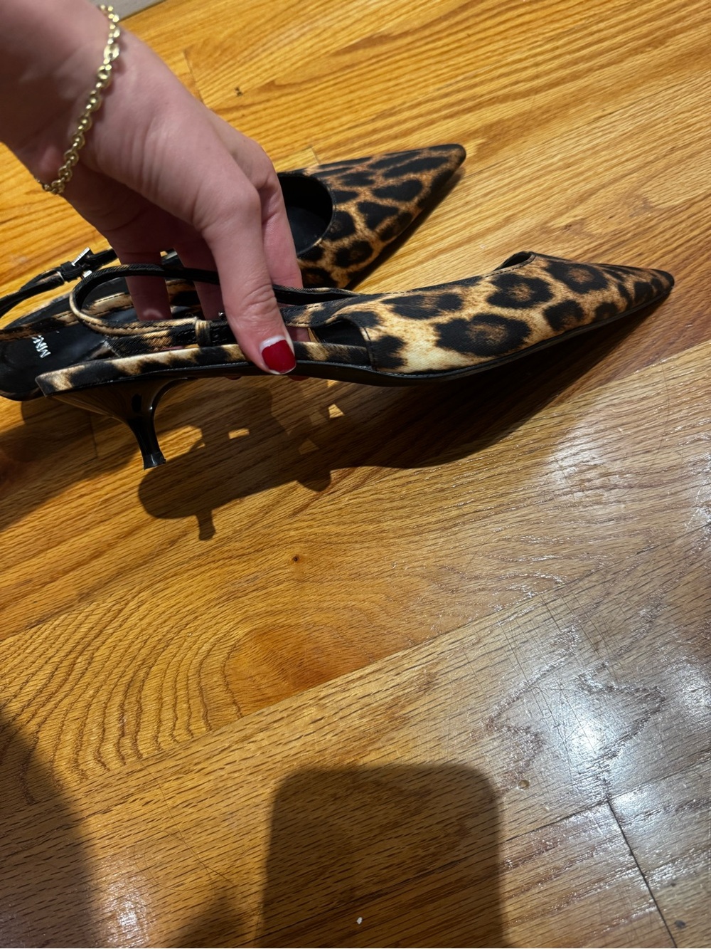 Leopard Print Pointed Slingback Flats - Picture 3 of 6
